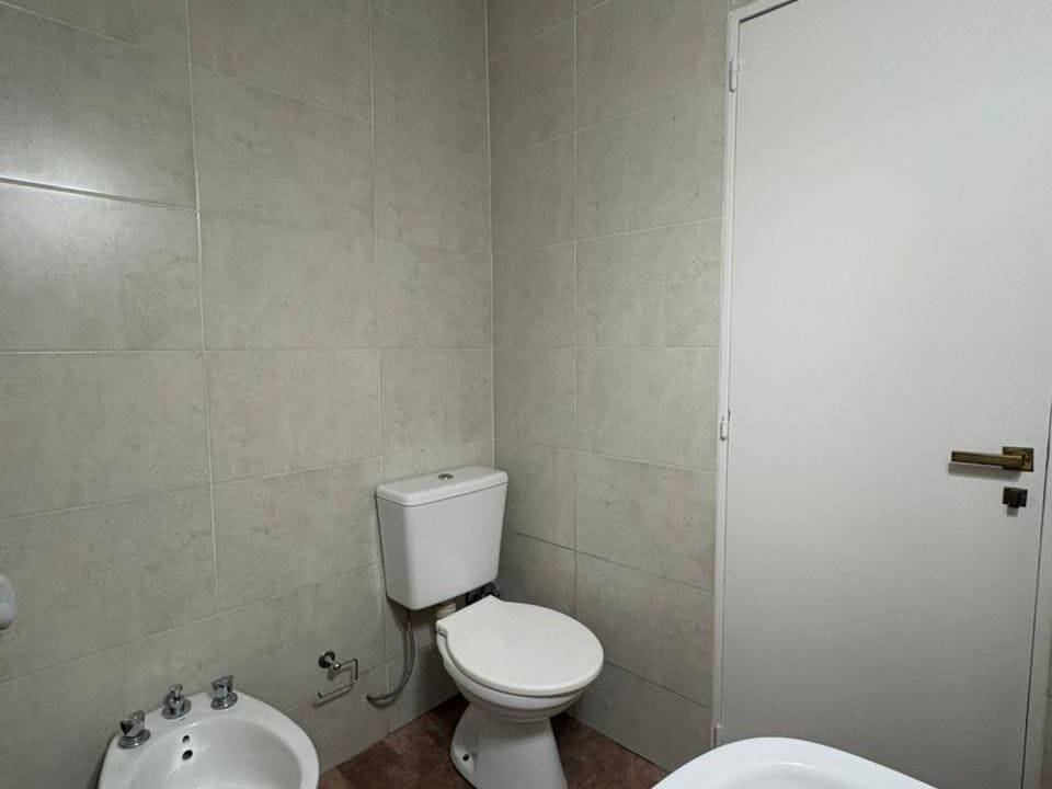 ea865170-02c7-4f77-9857-ae9cf7687852